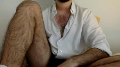 Snapshot of babyhardy chatting on 09/13/25, 11:10 Tom A.    online show from 09/13/25, 11:10