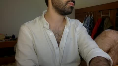 Snapshot of babyhardy chatting on 09/22/25, 04:20 Tom A.    online show from 09/22/25, 04:20