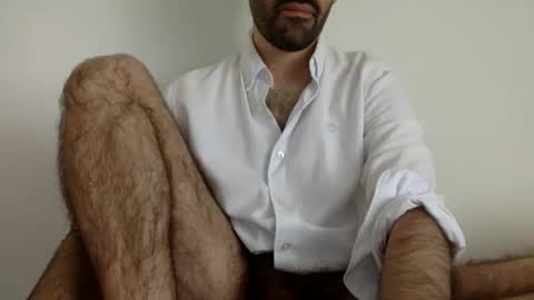 Snapshot of babyhardy chatting on 10/26/25, 11:49 Tom A.    online show from 10/26/25, 11:49