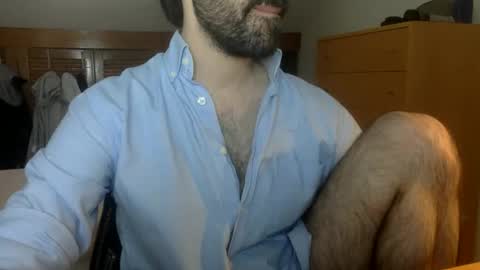Snapshot of babyhardy chatting on 05/30/26, 09:50 Tom A. online show from 05/30/26, 09:50