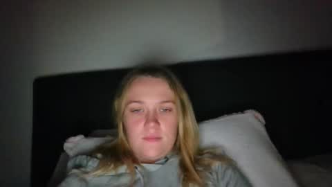 Snapshot of babykay03 chatting on 12/21/25, 09:05 babykay03 online show from 12/21/25, 09:05