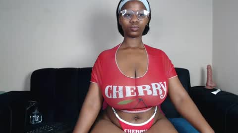 Snapshot of babyluciax chatting on 07/16/26, 07:58 babyluciax online show from 07/16/26, 07:58