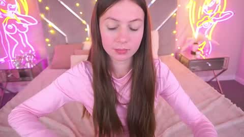 Lady Vi online show from 05/11/26, 02:45