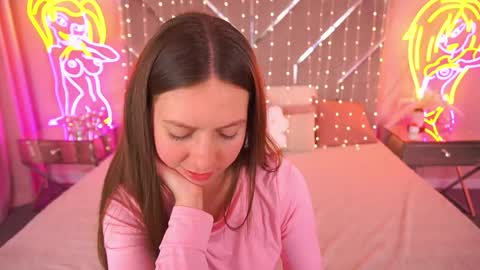 Lady Vi online show from 05/20/26, 01:50