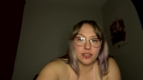 babymoon222 online show from 12/14/25, 05:13