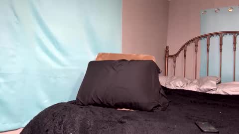 Snapshot of babymost chatting on 04/14/26, 01:50 Baby Most online show from 04/14/26, 01:50