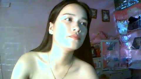 Snapshot of babypinaygirl chatting on 06/11/26, 05:49 babypinaygirl online show from 06/11/26, 05:49