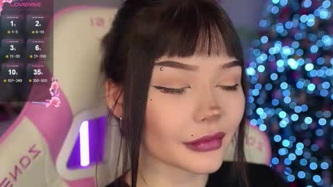 Nika online show from 01/09/26, 07:04