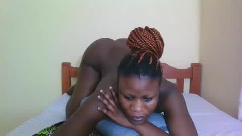 Snapshot of babyrozillah chatting on 04/30/26, 07:53 PRISCILLAH online show from 04/30/26, 07:53