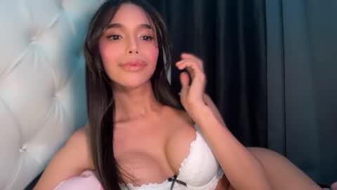 Snapshot of babysabrinaxx chatting on 11/09/25, 06:06 babysabrinaxx online show from 11/09/25, 06:06