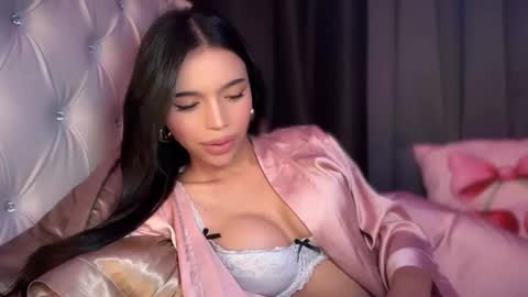 babysabrinaxx online show from 12/22/25, 11:51