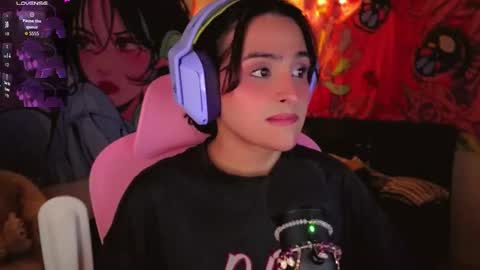 babysofix_ online show from 10/10/25, 04:44