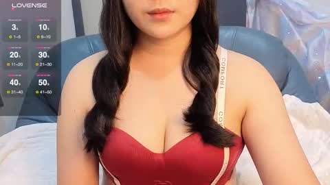 Snapshot of babyunicorn998 chatting on 02/26/26, 02:05 Baby Unicorn online show from 02/26/26, 02:05