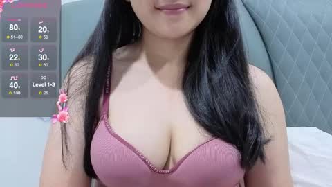 Snapshot of babyunicorn998 chatting on 04/15/26, 08:09 Baby Unicorn online show from 04/15/26, 08:09