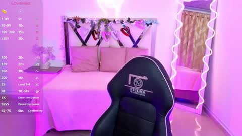  VENU  online show from 09/17/25, 02:57