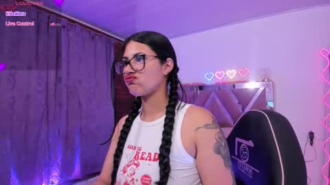  VENU  online show from 02/04/26, 03:01