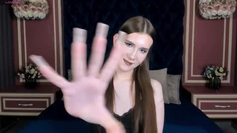 Gloria online show from 10/15/25, 10:15