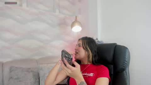 babyyfortune_ online show from 11/24/25, 08:08