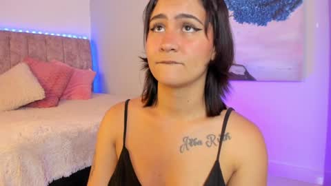 Snapshot of babyysnake chatting on 04/11/26, 02:27 daya independent model online show from 04/11/26, 02:27