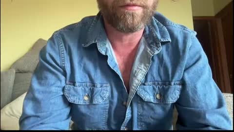 Snapshot of backroadboy chatting on 03/11/25, 10:42 backroadboy online show from 03/11/25, 10:42