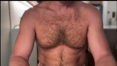 Snapshot of backroadboy chatting on 09/21/25, 01:35 backroadboy online show from 09/21/25, 01:35