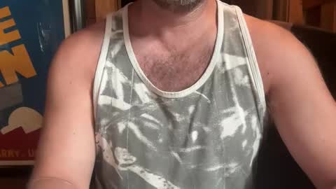 Snapshot of backroadboy chatting on 05/31/26, 03:30 backroadboy online show from 05/31/26, 03:30