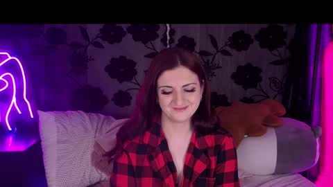 Snapshot of backtatava chatting on 03/25/26, 01:33 Ava online show from 03/25/26, 01:33