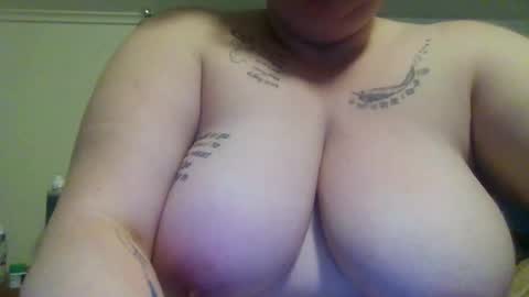 Snapshot of backwoodsbarbie90 chatting on 03/17/26, 08:39 backwoodsbarbie90 online show from 03/17/26, 08:39