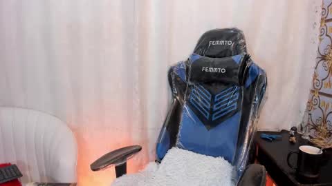 Snapshot of bad_boy_21_ chatting on 03/10/26, 02:22 bad_boy_21_ online show from 03/10/26, 02:22