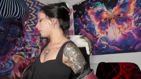 Snapshot of bad_cherry chatting on 05/27/26, 12:40 Bratty Lanita - independent online show from 05/27/26, 12:40