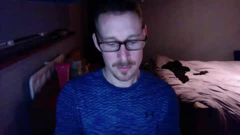 Snapshot of bad_dad43 chatting on 01/01/25, 09:20 Bad dad43 online show from 01/01/25, 09:20