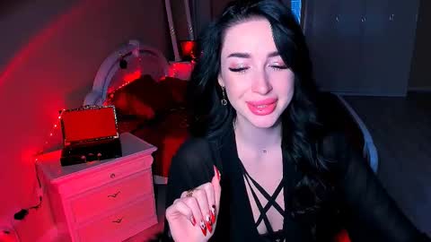 Snapshot of bad_desire chatting on 12/02/24, 10:07 Miss Desire...do you remember online show from 12/02/24, 10:07