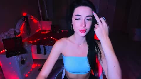 Snapshot of bad_desire chatting on 09/26/25, 08:29 Miss Desire...do you remember online show from 09/26/25, 08:29