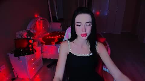 Snapshot of bad_desire chatting on 10/24/25, 08:22 Miss Desire...do you remember online show from 10/24/25, 08:22