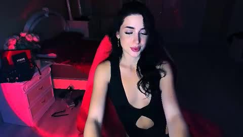 Snapshot of bad_desire chatting on 12/04/25, 06:12 Miss Desire...do you remember online show from 12/04/25, 06:12