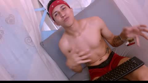 Snapshot of bad_guyssex chatting on 01/07/25, 02:53 bad_guyssex online show from 01/07/25, 02:53