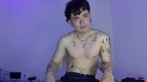 bad_vegitta online show from 10/14/25, 06:52