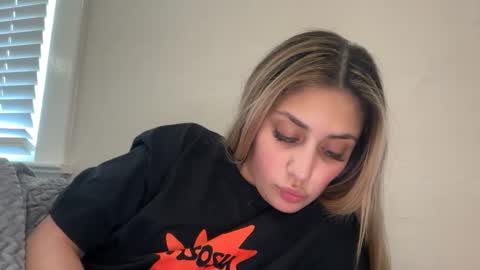 badbihdani18 online show from 06/04/26, 02:06