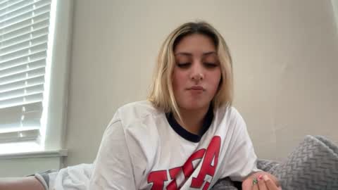 badbihdani18 online show from 06/23/26, 08:07