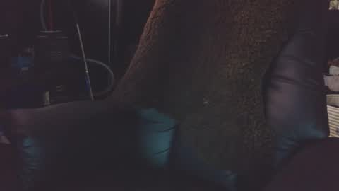 Snapshot of badboy951337 chatting on 10/05/25, 04:16 Badboy95 online show from 10/05/25, 04:16