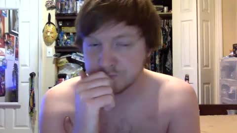 Snapshot of badboyboogie78 chatting on 09/26/25, 08:40 Hylian97 online show from 09/26/25, 08:40