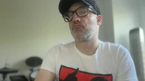 RockHardDrummer online show from 06/03/26, 10:15