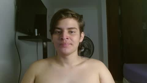 Snapshot of badbunny_69_ chatting on 02/19/26, 07:43 badbunny_69_ online show from 02/19/26, 07:43