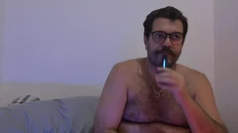 Snapshot of baddaddybrasil chatting on 04/19/26, 11:07 Baddaddybrazil online show from 04/19/26, 11:07