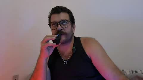 Snapshot of baddaddybrasil chatting on 04/22/26, 11:50 Baddaddybrazil online show from 04/22/26, 11:50