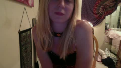 Snapshot of baddie_babe333 chatting on 07/04/26, 03:02 baddie_babe333 online show from 07/04/26, 03:02