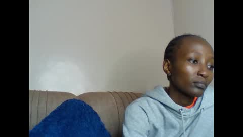 baddie_bunnie online show from 05/13/26, 05:27