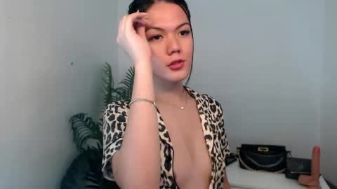 Snapshot of baddie_bunnyx chatting on 04/07/26, 01:33 Hello im your lovely Cheska online show from 04/07/26, 01:33