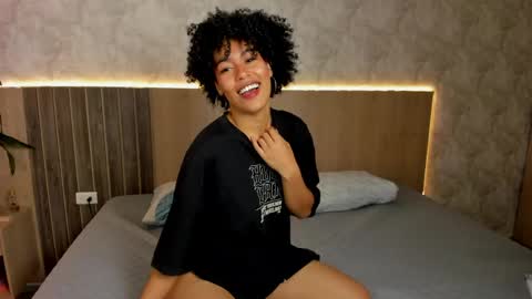 BADDIE DELAYLA online show from 04/20/26, 06:31