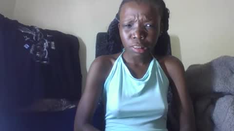 Snapshot of baddie_floxxy chatting on 04/21/26, 03:02 baddie_floxxy online show from 04/21/26, 03:02